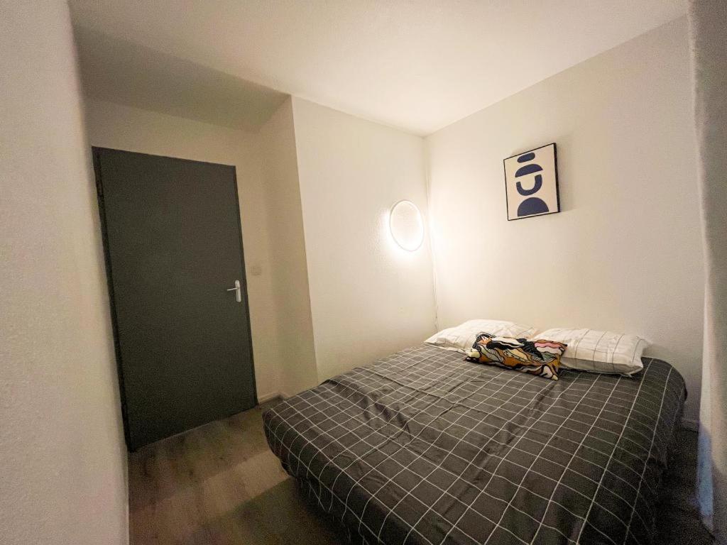 Suite Cobalt Villeurbanne Esterno foto