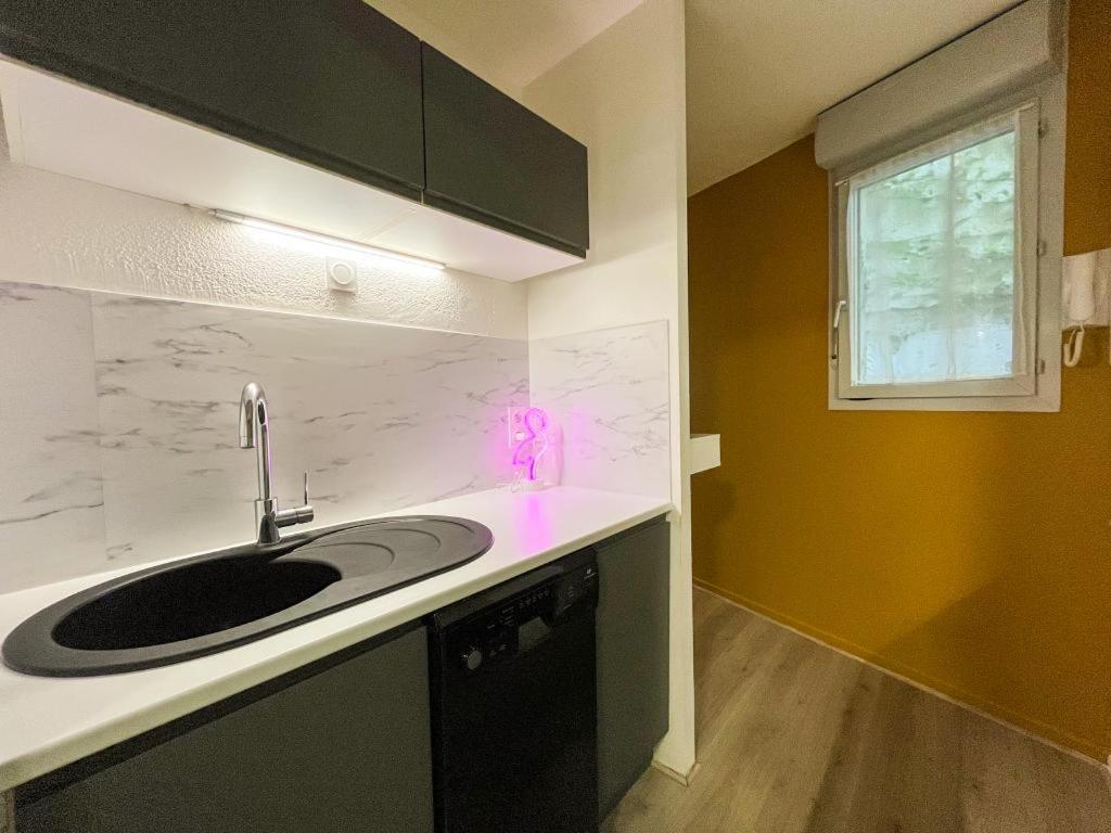 Suite Cobalt Villeurbanne Esterno foto
