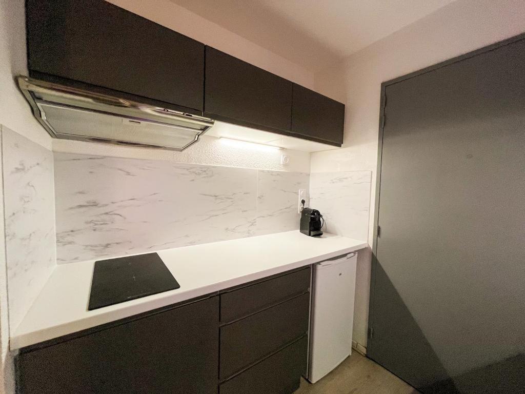 Suite Cobalt Villeurbanne Esterno foto